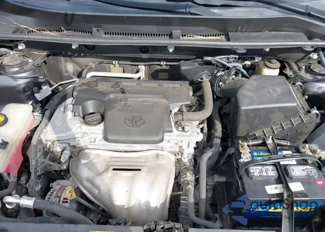 2015 Toyota Rav4 Le z USA, uszkodzony, nr VIN 2T3ZFREV6FW153386